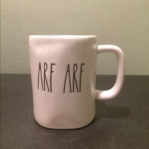 Rae Dunn ARF ARF mug brand new ✨